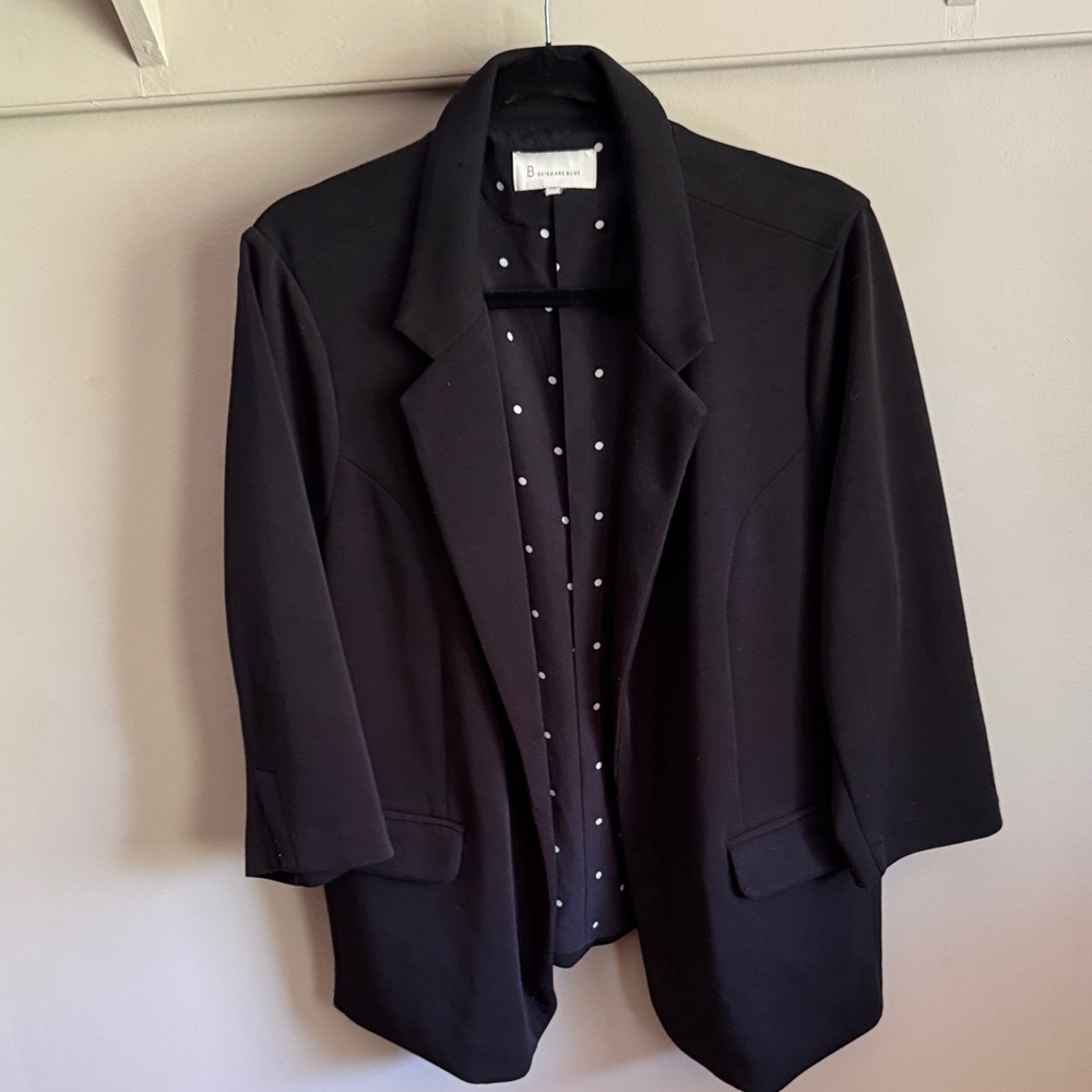 Skies Are Blue Black Women's Blazer